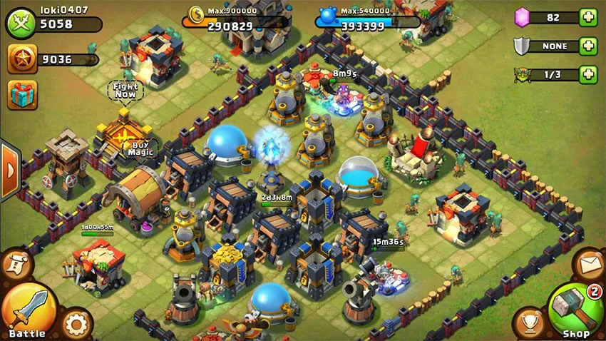 Castle Clash gameplay