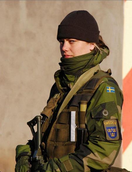 زنان زیبای ارتش