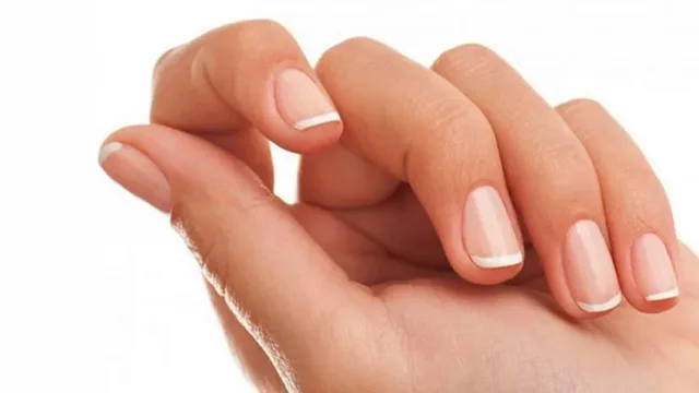 ظاهر ناخن‌ها چه چیزی درباره سلامت شما می‌گوید؟