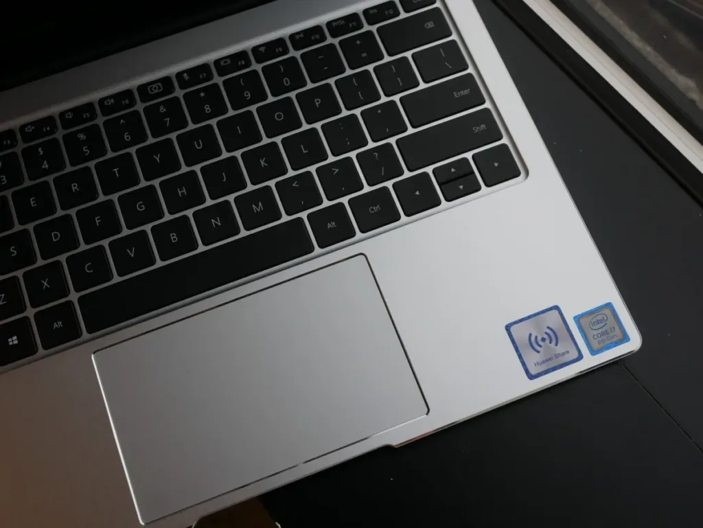 MateBook 14
