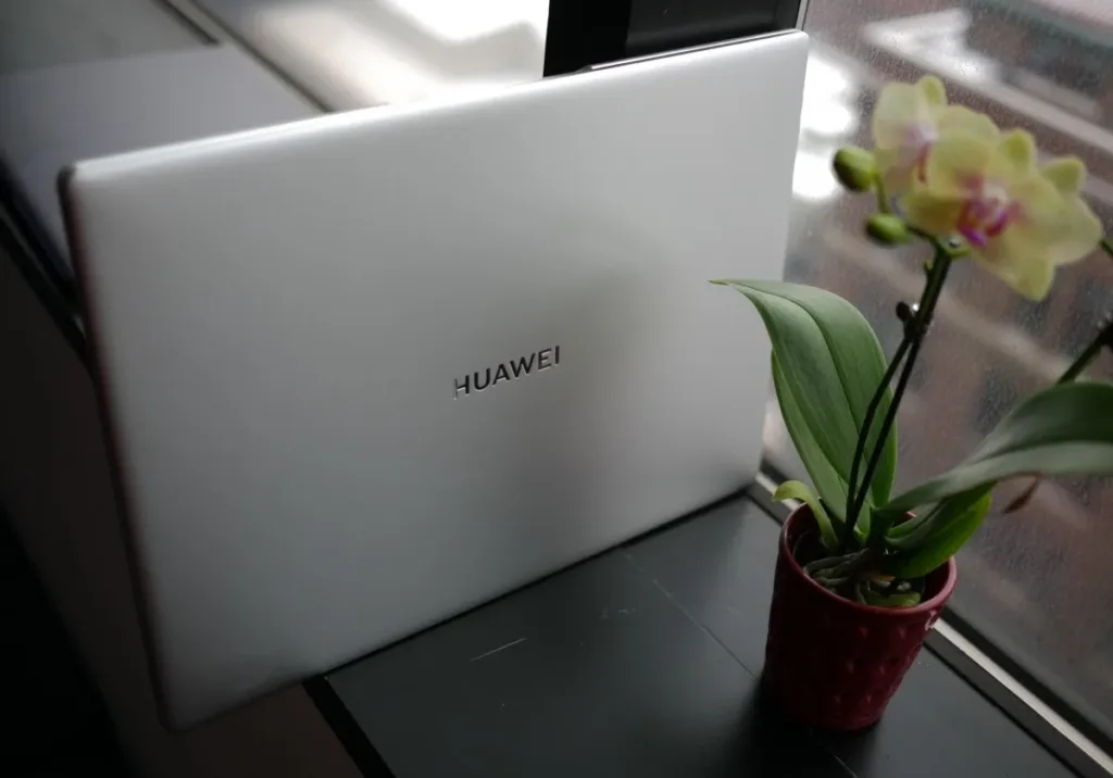 MateBook X Pro
