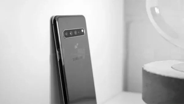 Galaxy-S10-5G-back