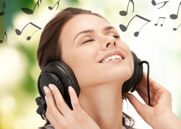 اثرات موسیقی بر مغز: شادی و موسیقی