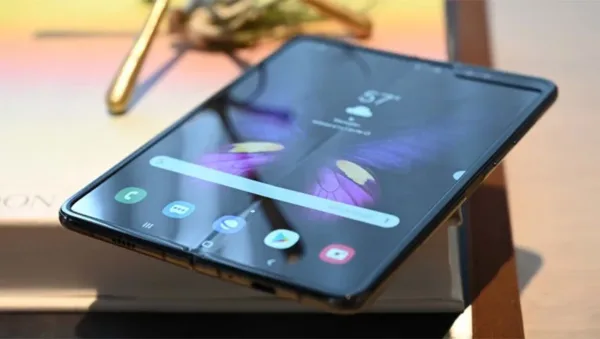 گلکسی فولد