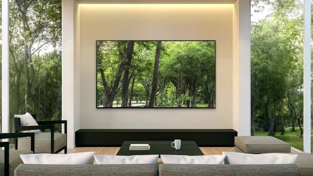 رونمایی از تلویزیون بدون حاشیه سامسونگ در نمایشگاه CES