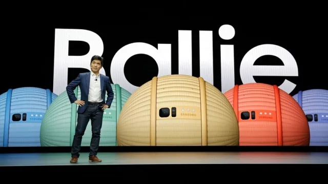 ربات Ballie