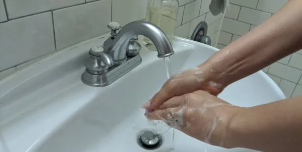 ضدعفونی کردن گوشی
