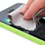 ضد‌عفونی تلفن همراه و مقابله با کرونا