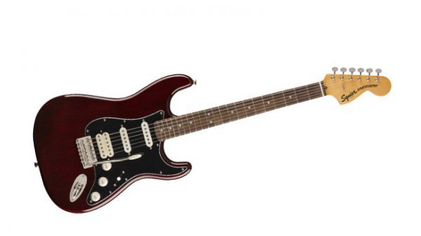 ۳- Fender Player Stratocaster