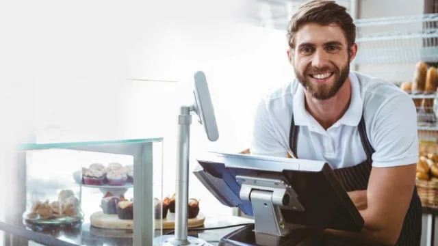 تاثیر تکنولوژی بر بهبود کسب و کار خورده فروشی