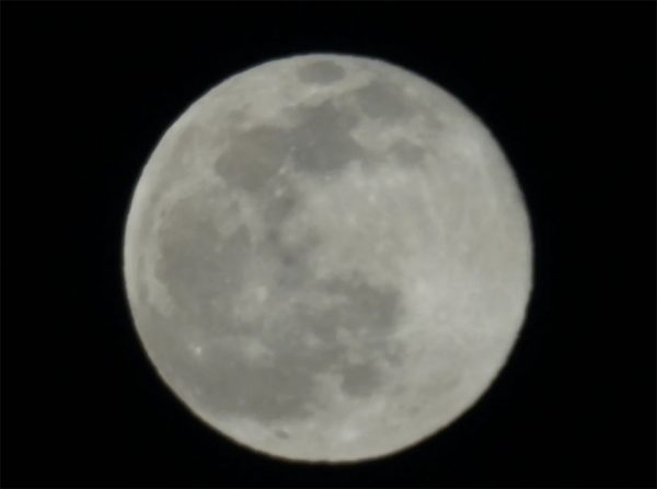 عکس ماه دوربین سونی
