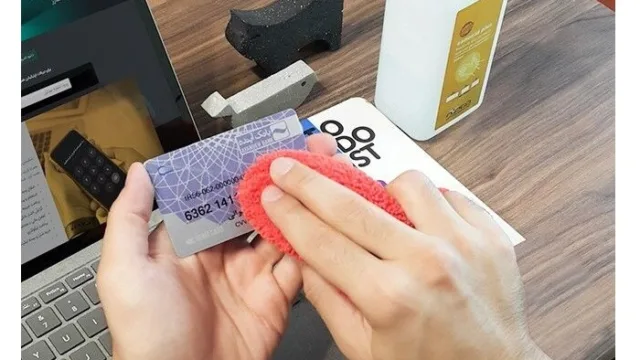 نحوه صحیح ضدعفونی کردن کارت بانکی