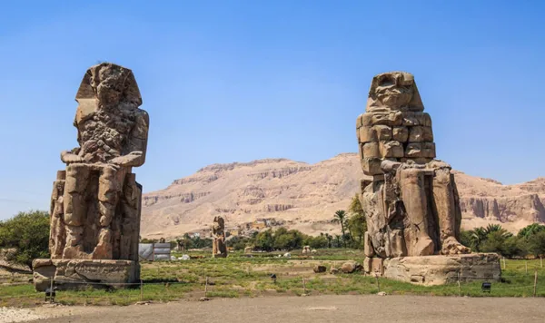 با عجیب‌ترین معبدهای جهان آشنا شوید