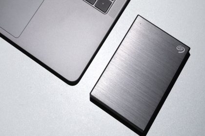 هارد دیسک، SSD یا فلش درایو؟ با انواع فضاهای ذخیره‌سازی آشنا شوید