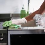7 روش برای پاک کردن چربی از روی لوازم آشپزخانه