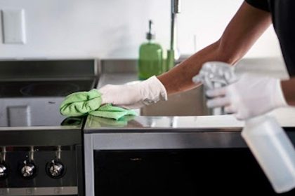 7 روش برای پاک کردن چربی از روی لوازم آشپزخانه
