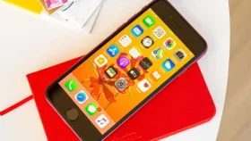 آیفون اس ای