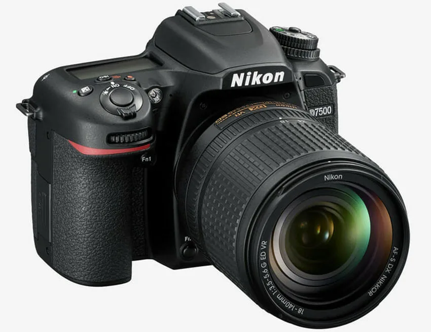 Nikon D7500