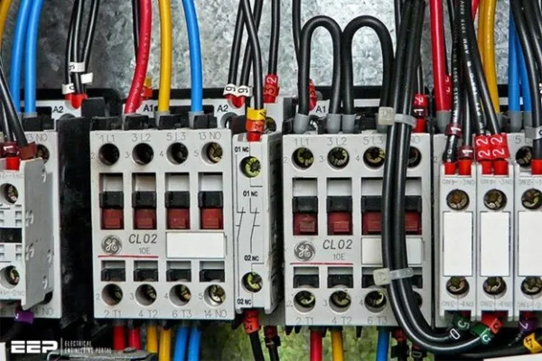  خرید کنتاکتور اشنایدر در آلفا الکتریک