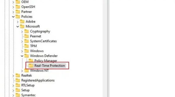 غیرفعال کردن مایکروسافت دیفندر در ویندوز 11 از طریق ویرایشگر ریجستری 5