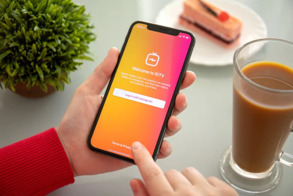 تفاوت ویدیوهای اینستاگرام با IGTV در چیست؟