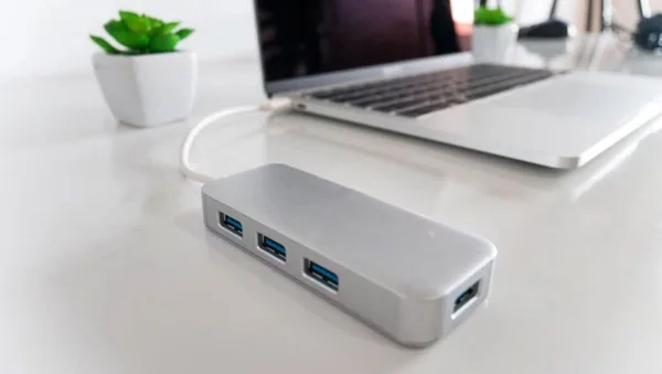 هاب USB