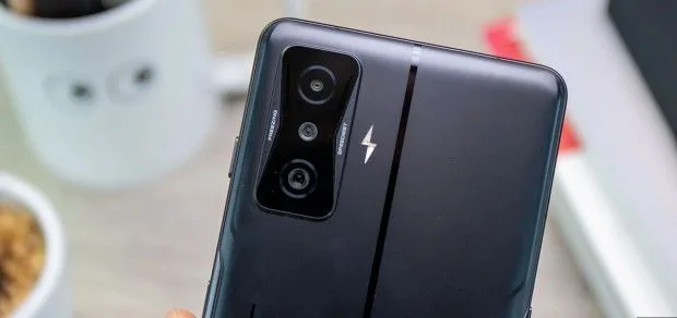 مشکلات رایج پوکو اف 4 و راه حل آن ها 2