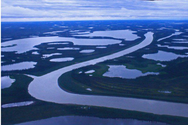 طولانی ترین رودهای جهان رود مکنزی