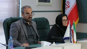 از خاموش بودن حالت پرواز روی دستگاه اندرویدی خود اطمینان پیدا کنید 1