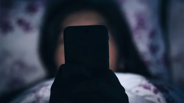 استفاده زیاد از گوشی