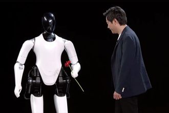 ربات انسان‌نمای سایبروان
