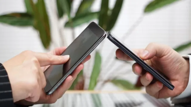 آموزش انتقال اطلاعات از گوشی اندرویدی به آیفون 14