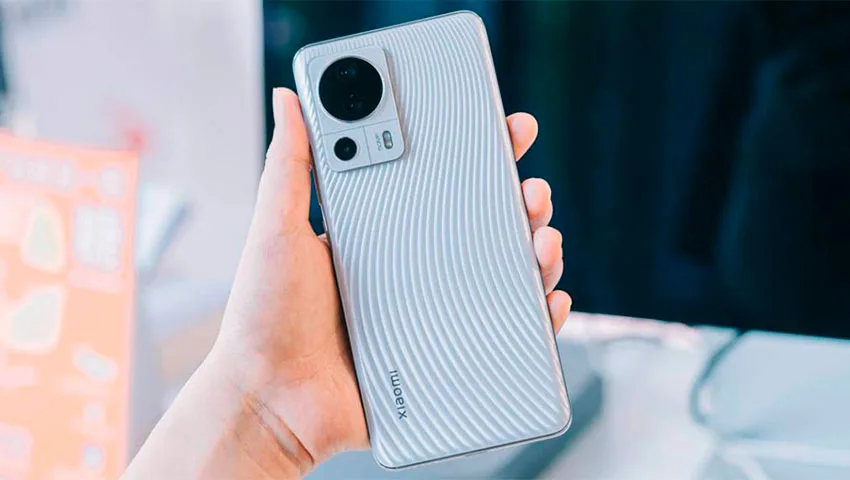 شیائومی 13 لایت در پایگاه داده IMEI دیده شد؛ نسخه تغییر نام یافته سیوی 2؟!