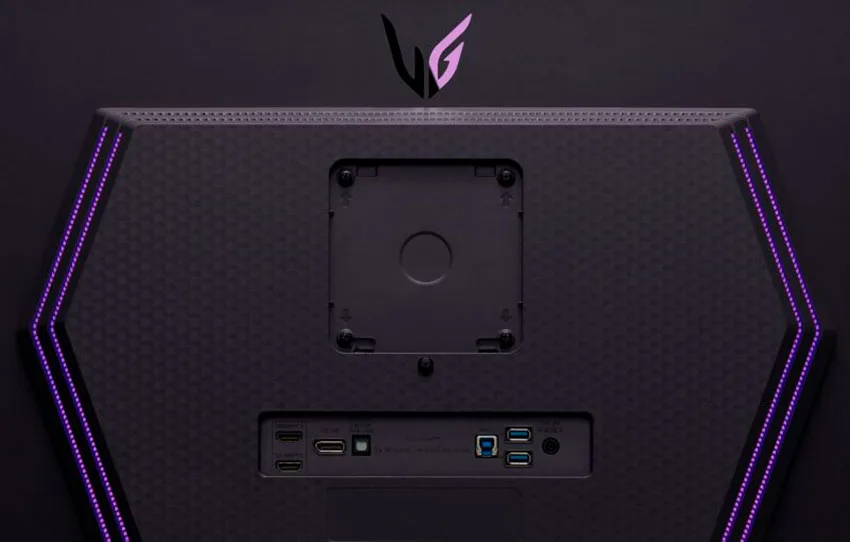 مانیتور گیمینگ 27 اینچی LG UltraGear 27GR95QE-B