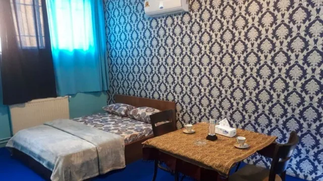 سفر ارزان‌قیمت به پایتخت با اقامت در مهمانپذیر