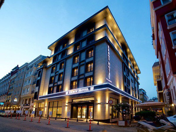 هتل های 3 ستاره استانبول سفرتان را ارزانتر می‌کنند