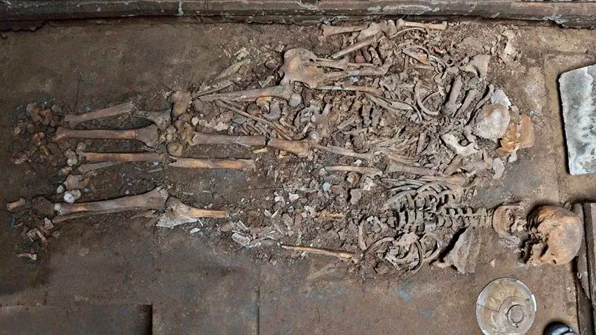 مقبره آجری 1000 ساله در چین