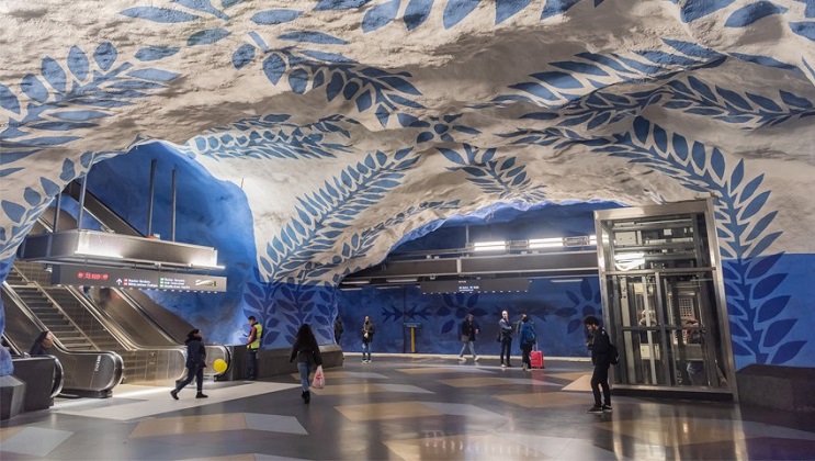 ایستگاه های مترو با طراحی عجیب و خاص