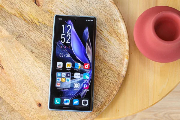 بررسی کوتاه ویوو ایکس فولد 2