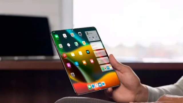 آیفون تاشو