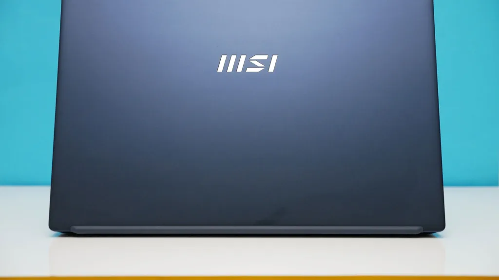 نقد و بررسی MSI Modern 15 B13M