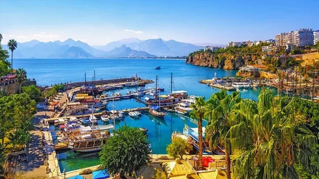 بهترین هتل‌هایی که در تور آنتالیا می‌توانید برای خود رزرو کنید