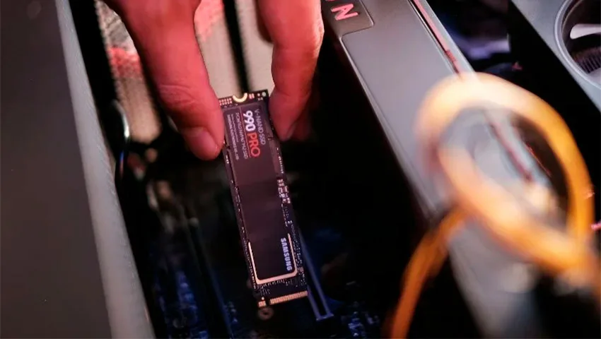 NVMe SSD