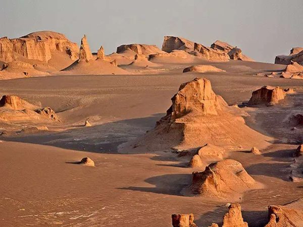 راهنمای گشت و گذار در قلب تاریخی شهر کرمان