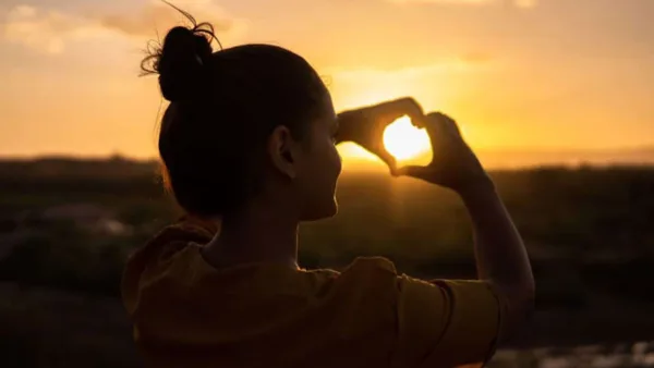 عشق به خود