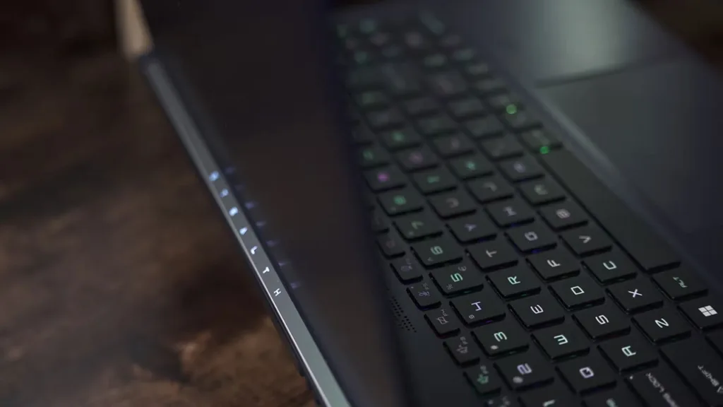 لپ‌تاپ RGB