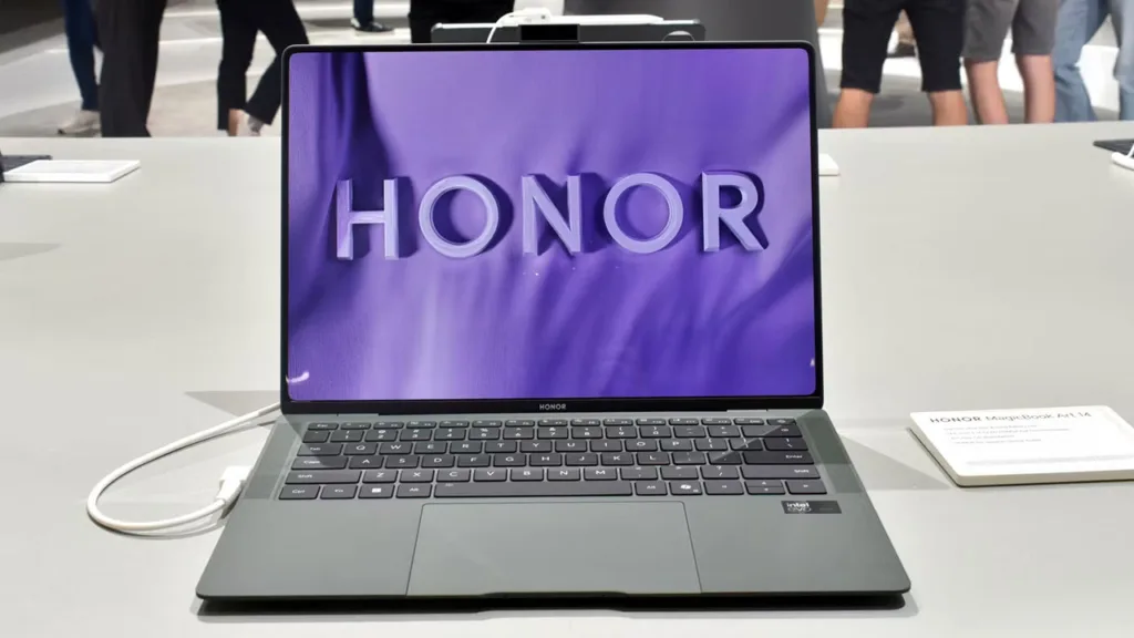 Honor MagicBook Art 14
