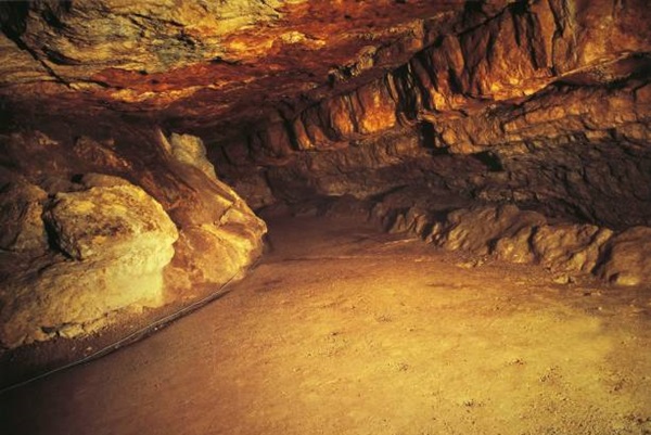 غار آلتامایرا (Altamira Cave)، اسپانیا