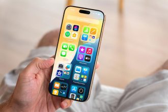 سیستم عامل iOS 26