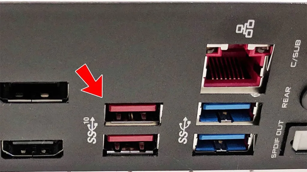پورت USB قرمز